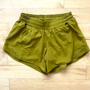 Lululemon shorts size 6 Tall